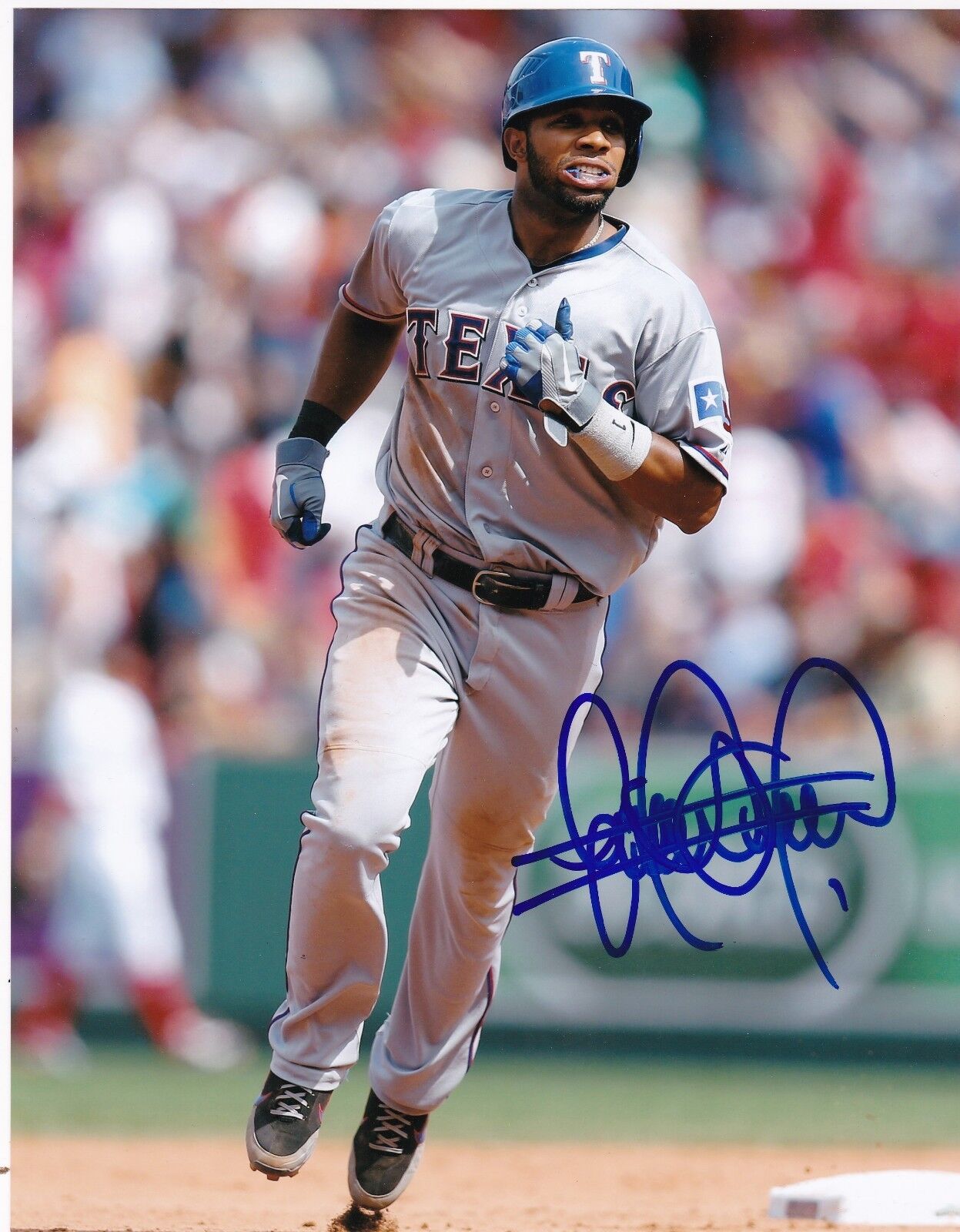 ELVIS ANDRUS TEXAS RANGERS ACTION SIGNED 8x10