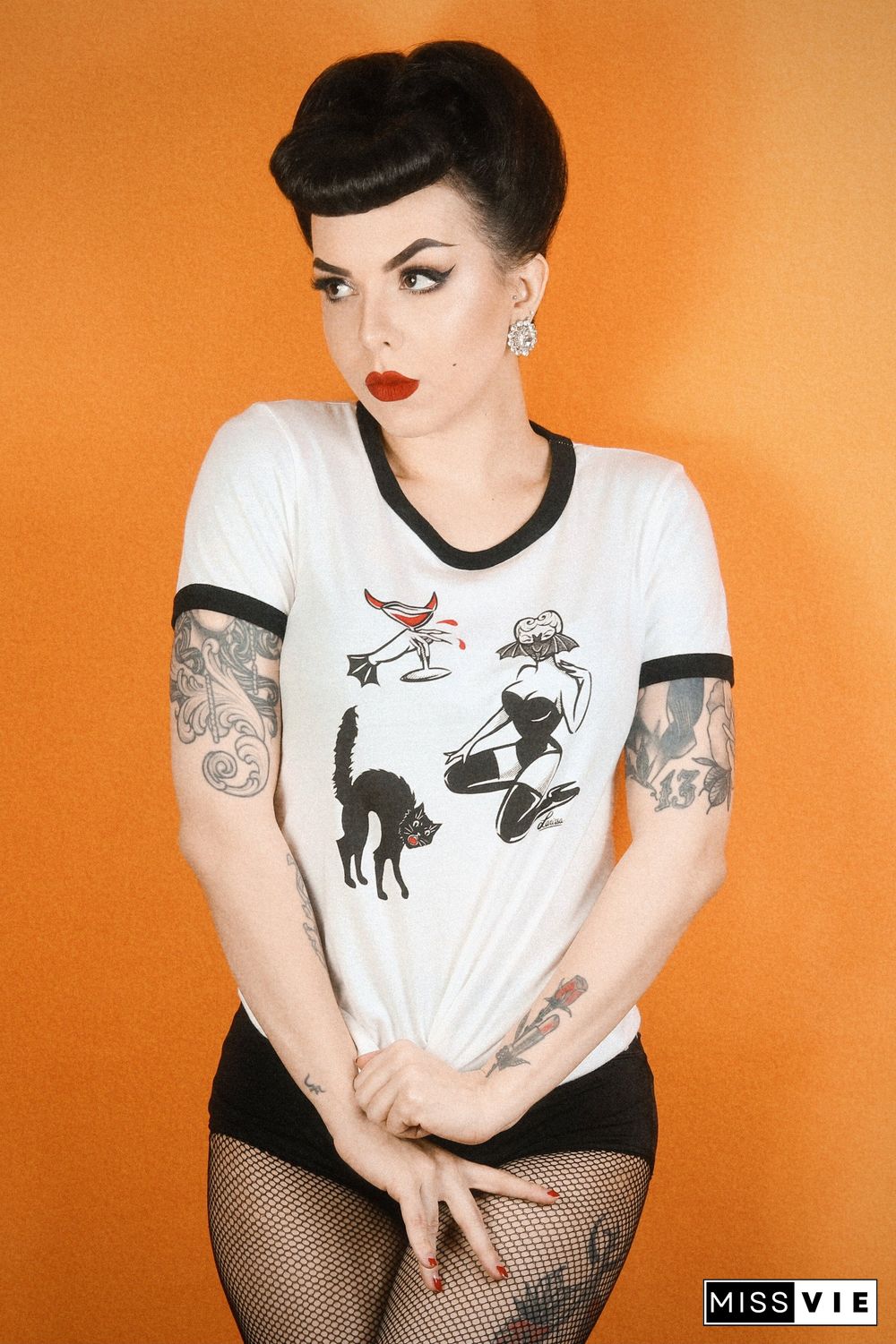 Colored BAT GHOUL RINGERGothic T-shirtWomen CottonFunnyStreetStyleGrungeGraphicCasual FashionUnisexTeeTopTshirt