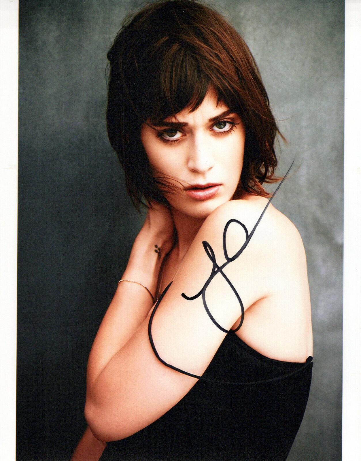 Lizzy Caplan glamour shot autographed Photo Poster painting signed 8x10 #7