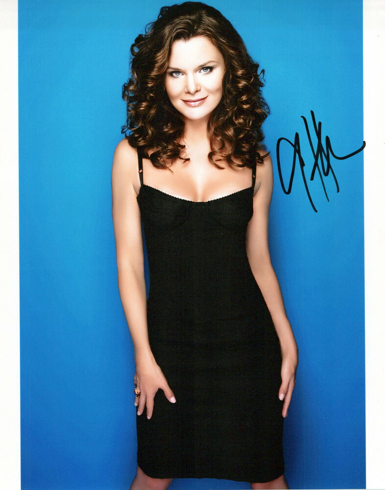 Heather Tom glamour shot autographed Photo Poster painting signed 8x10 #4