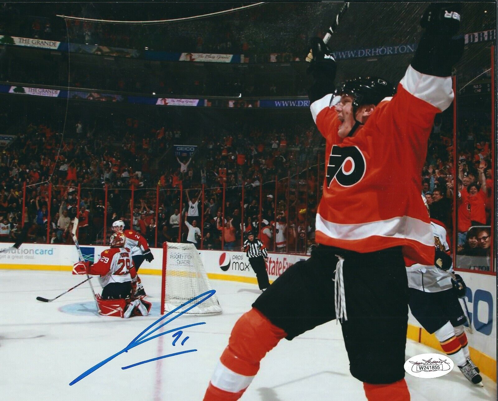 Autographed 8x10 JAMES VAN RIEMSDYK Philadelphia Flyers Photo Poster painting - w/JSA Hologram