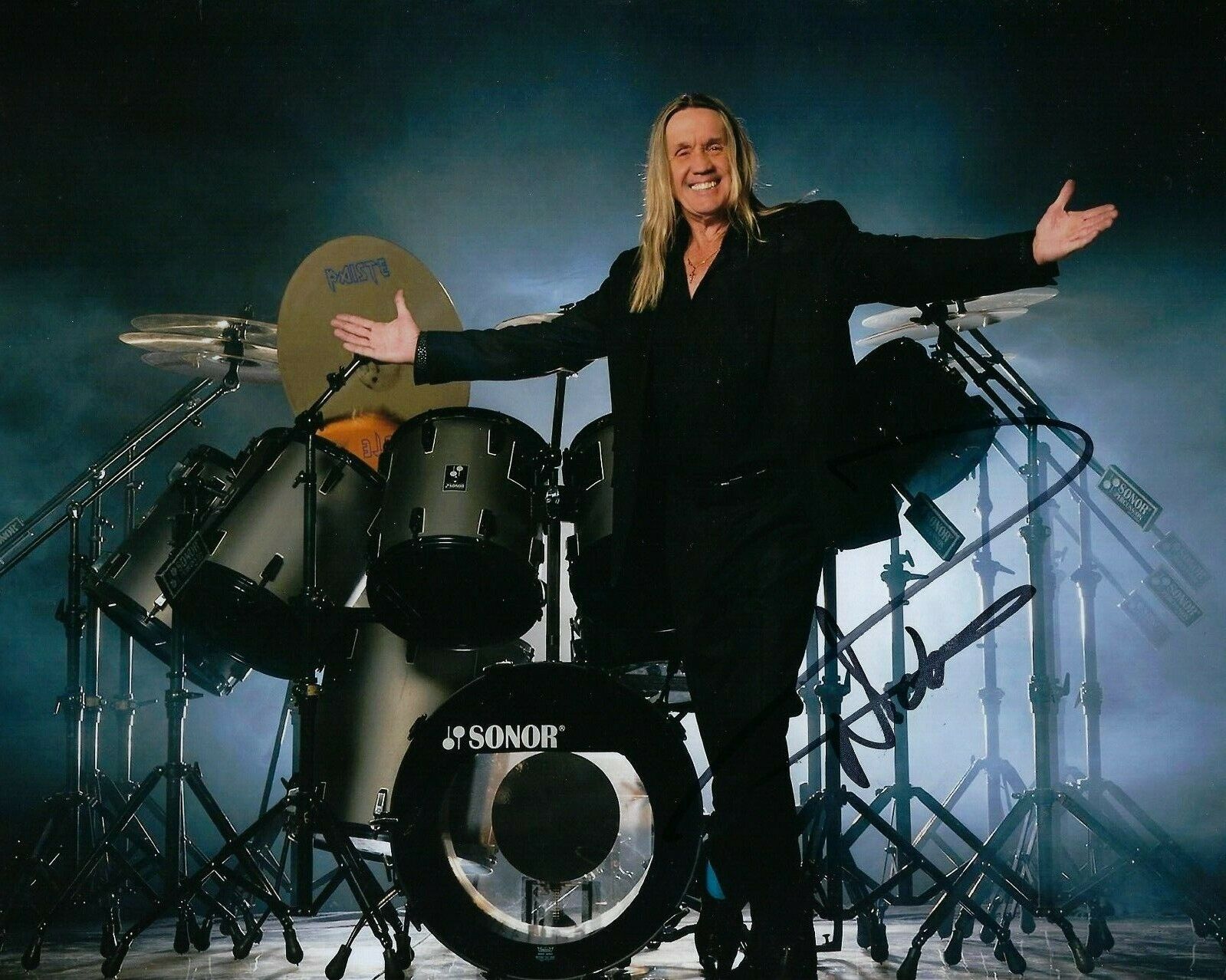 GFA Iron Maiden Drummer * NICKO McBRAIN * Signed 8x10 Photo Poster painting PROOF N4 COA