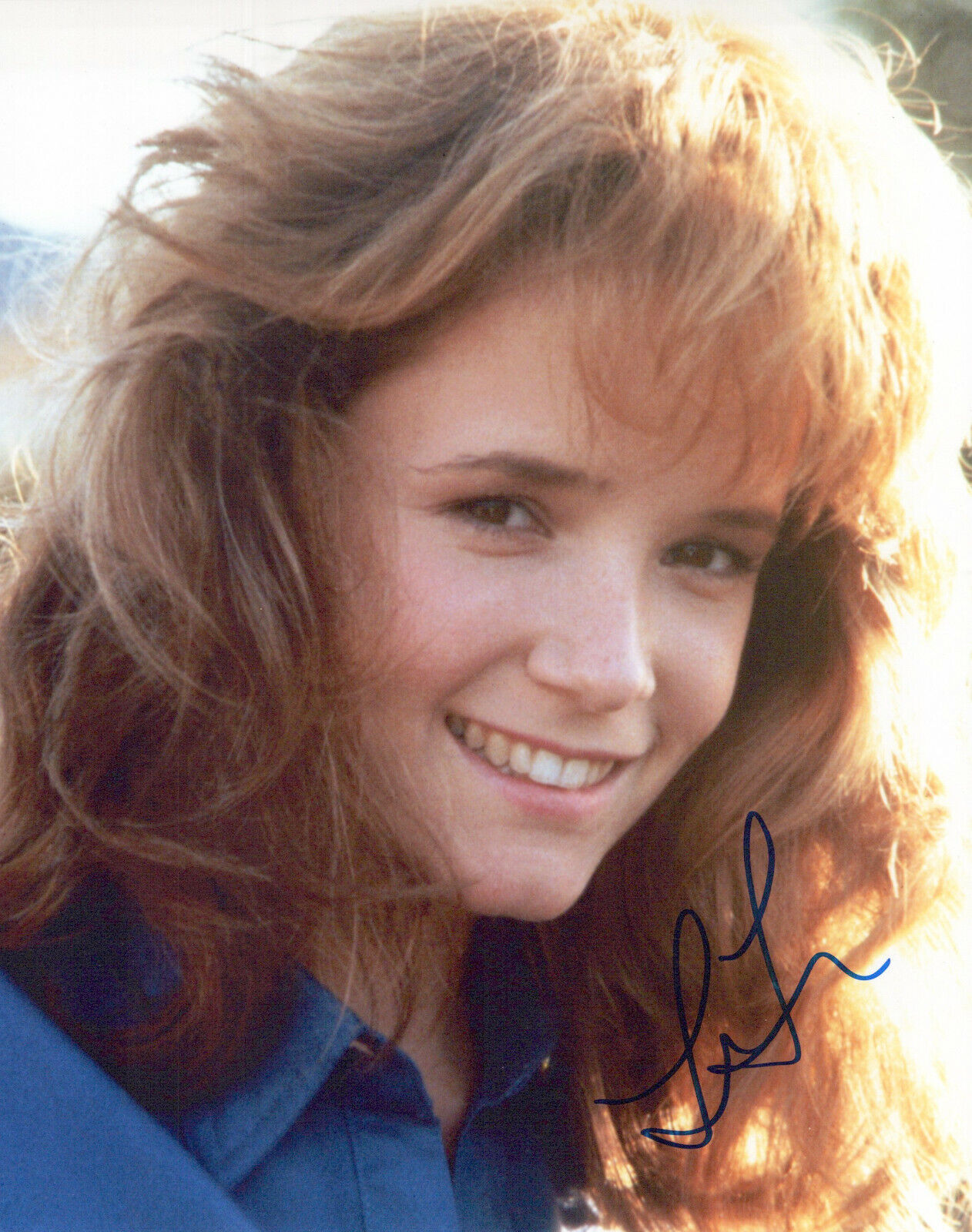 Lea Thompson glamour shot autographed Photo Poster painting signed 8x10 #10