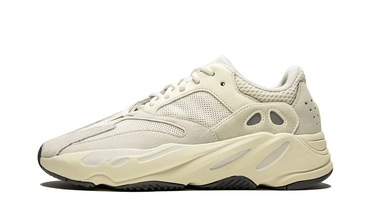 Yeezy Boost 700 "Analog"