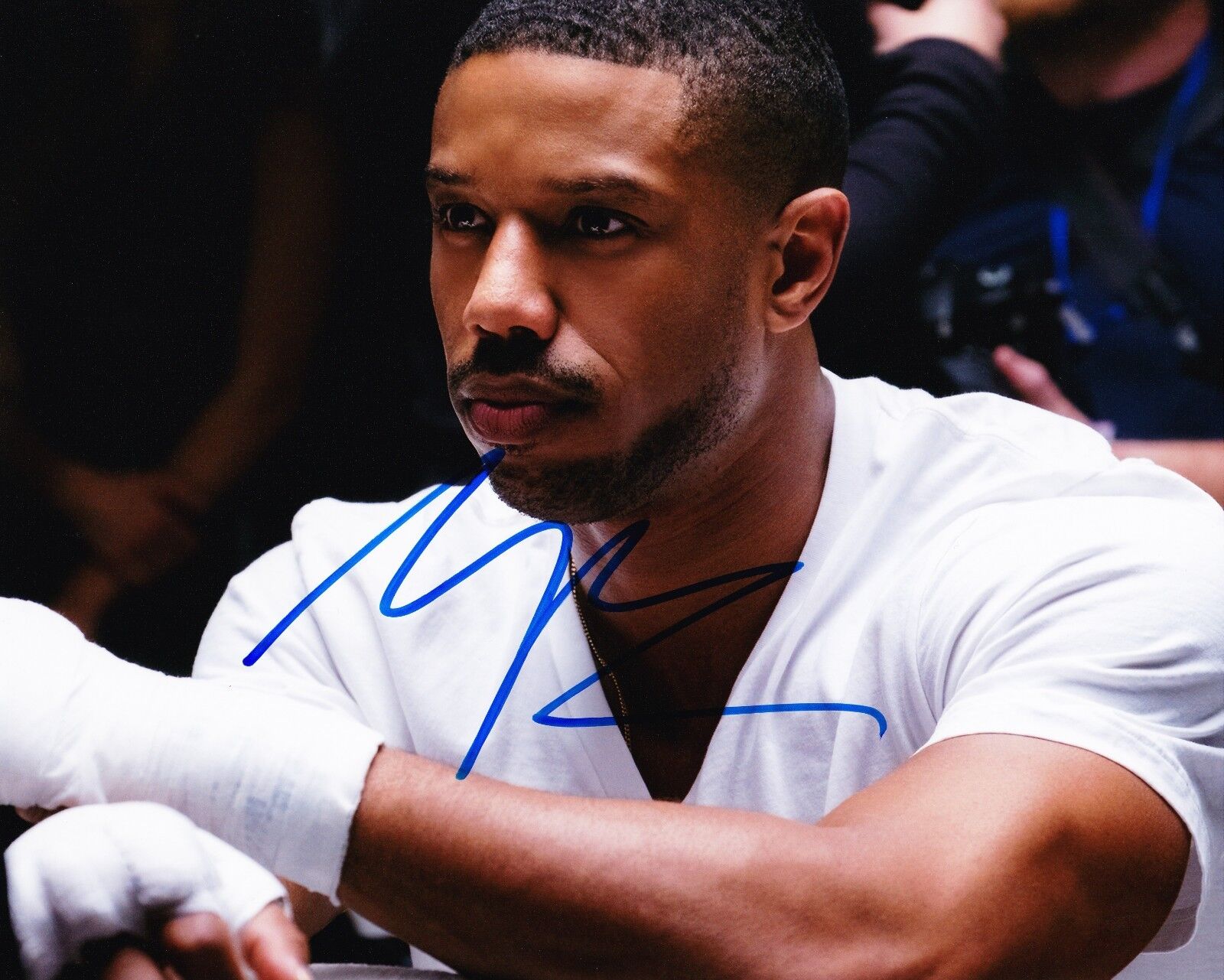 Michael B. Jordan SIGNED 10X8 Photo Poster painting CREED Genuine Autograph AFTAL COA (7483)