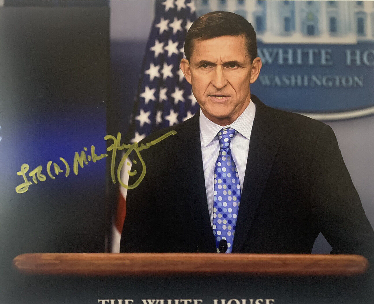 MICHAEL T FLYNN HAND SIGNED 8x10 Photo Poster painting ARMY GENERAL TRUMP RARE AUTHENTIC COA