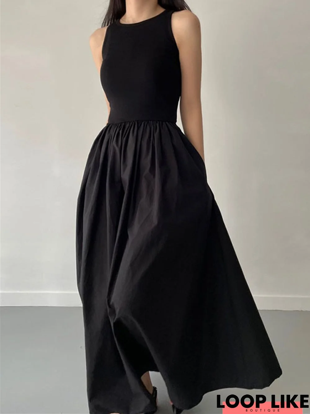 Elegant Retro Round Neck, Slim Waist, Stitched Pleated Large Swing Sleeveless Dress, Long Skirt