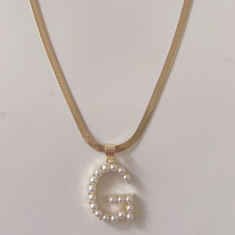 Elegant Luxurious Classic Style Letter Copper 14k Gold Plated Artificial Pearls Pendant Necklace In Bulk