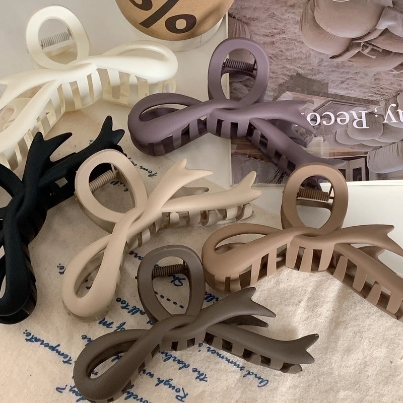 Minimalist Bow Knot Plastic Hair Claws