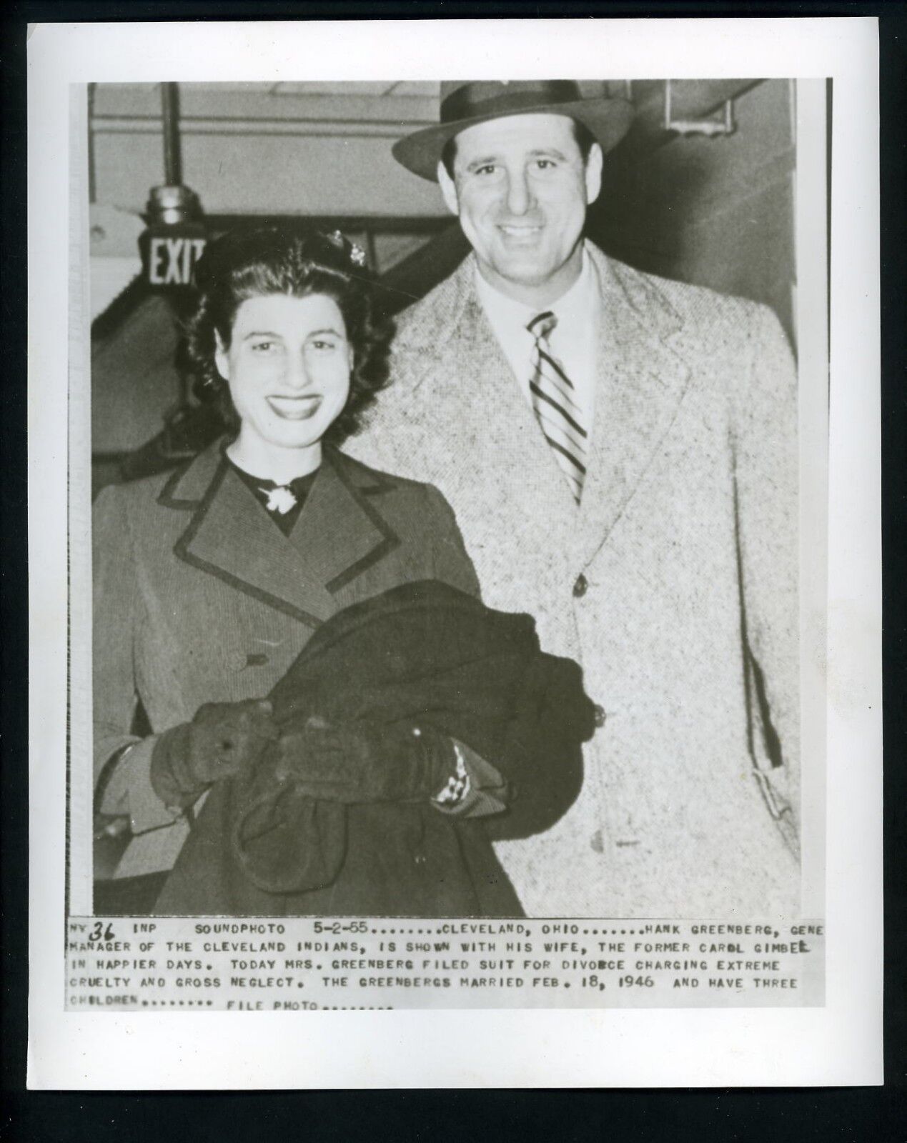 Hank Greenberg & Caral Gimbel to divorce 1955 Press Photo Poster painting Detroit Tigers