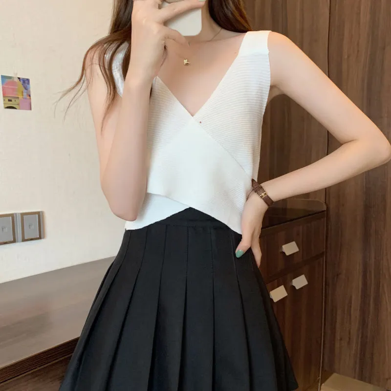 Uveng Uveng Color Cross Waistcoat Women Wearing Summer Slings New Deep V Bosom Sexy Hottie Sleeveless Top In Style