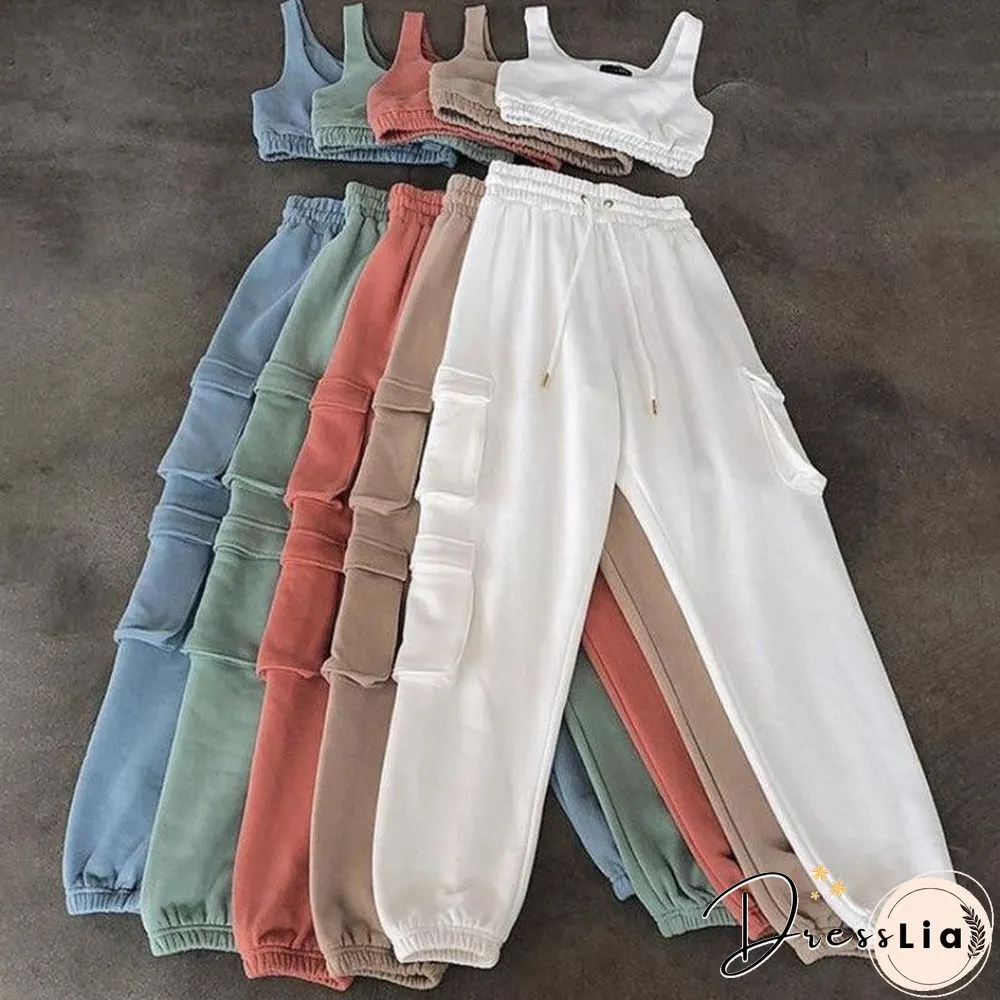 Sporty Crop Top and Pocket Detail Jogger Tracksuit Pant Set