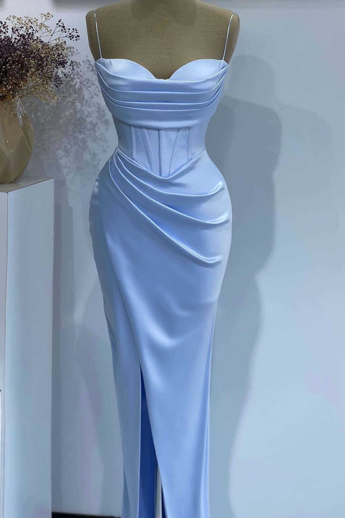 Chic Sky Blue Spaghetti-Straps Sweetheart Sleeveless Mermaid Evening Gown With Split - lulusllly