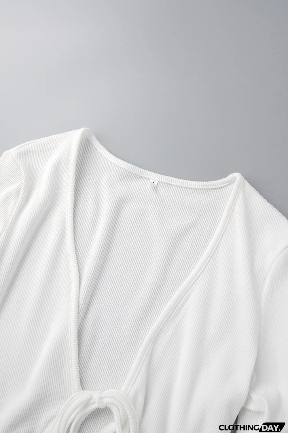 White Sexy Simplicity Solid Frenulum V Neck One Step Skirt Dresses