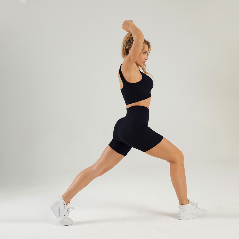Workout leggings and bra set