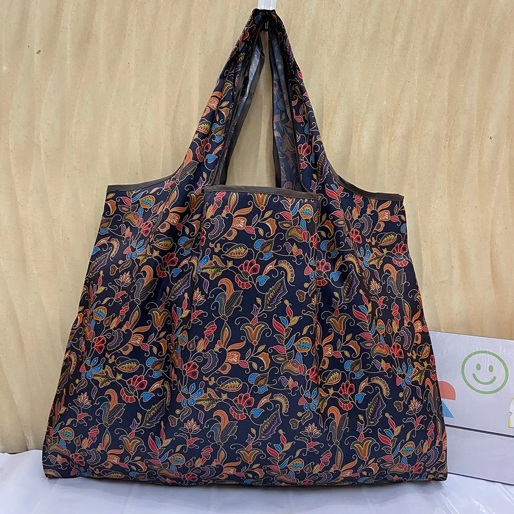 Large Size Reusable Shopping Bag Tote Bag Foldable Tear Resistant Lady's Travel Bag Tote Bag Washable Durable Nylon 2022