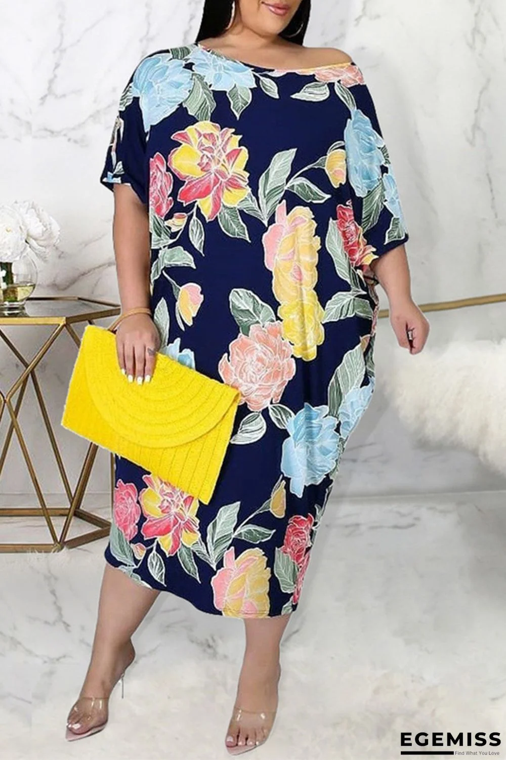 Multicolor Fashion Casual Plus Size Print Basic O Neck Short Sleeve Dress | EGEMISS