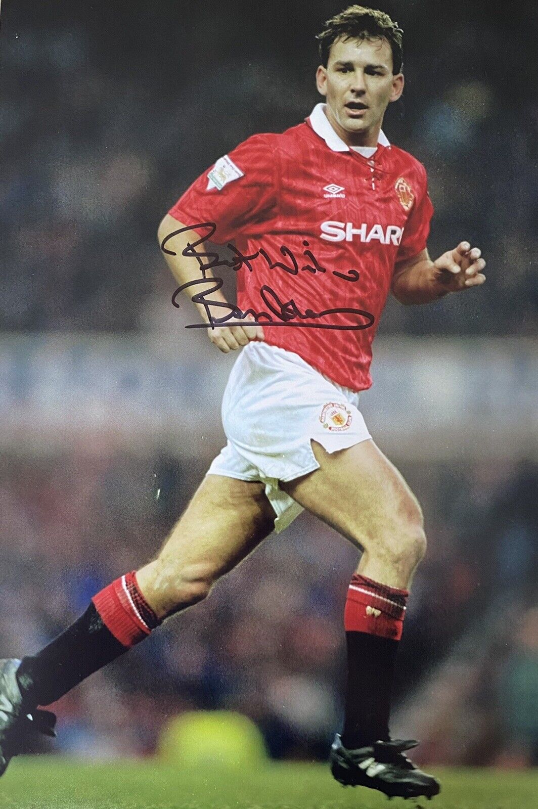 Bryan Robson Genuine Hand Signed Manchester United 12x8 Photo Poster painting 4