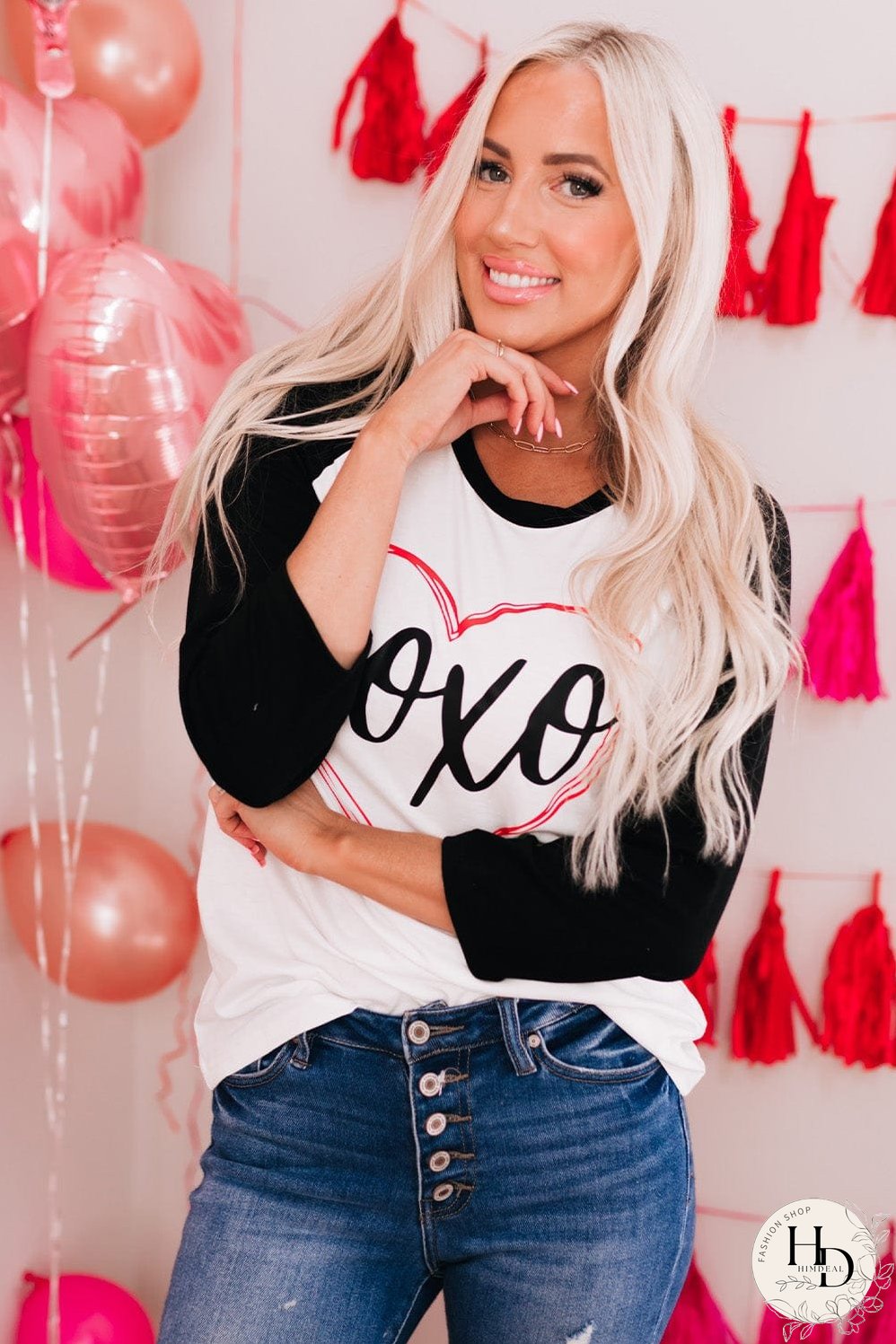 Heartwarming XOXO Patchwork Long Sleeve Tee with Color-Contrasted Sleeves