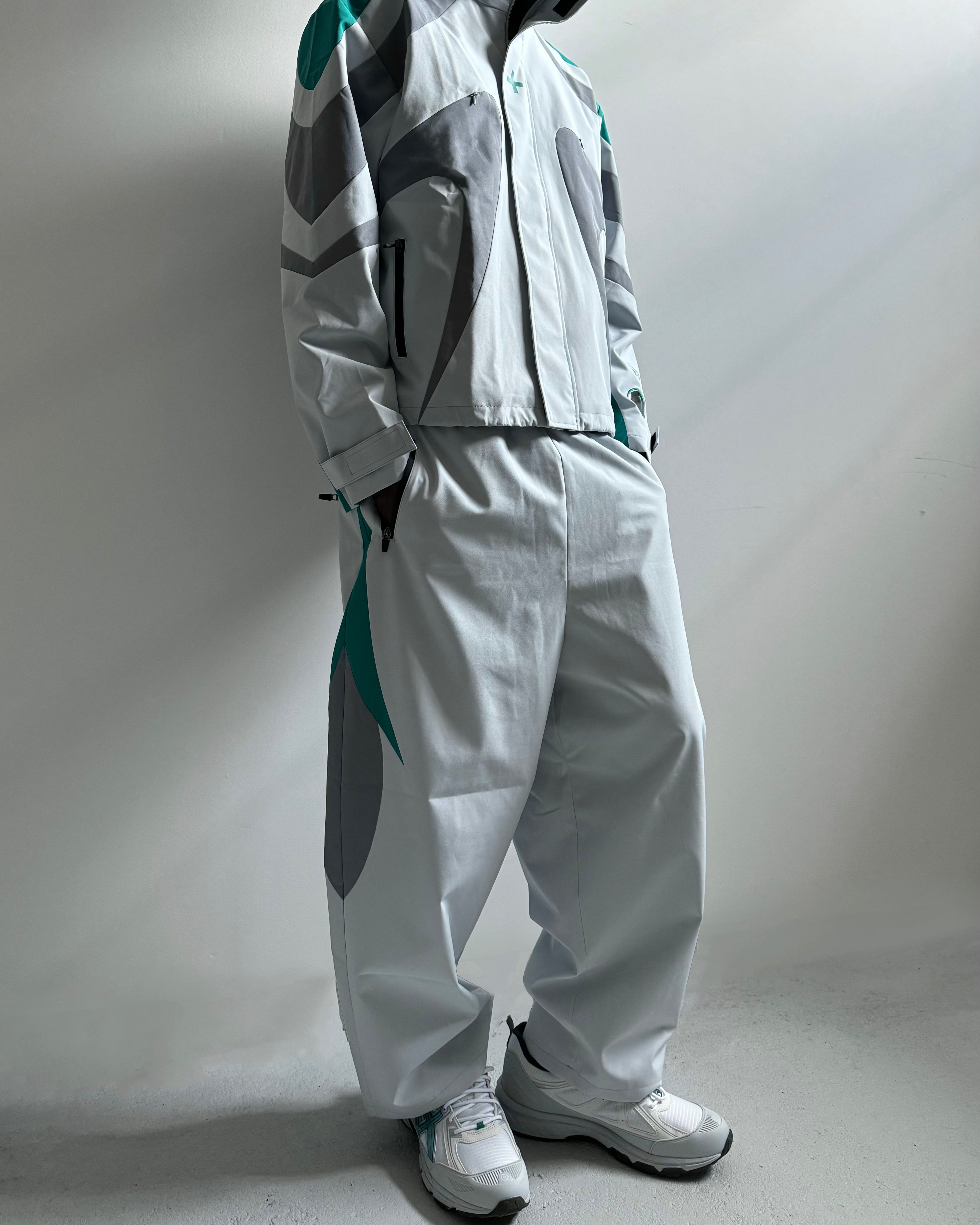 037. Lume Shell Pants