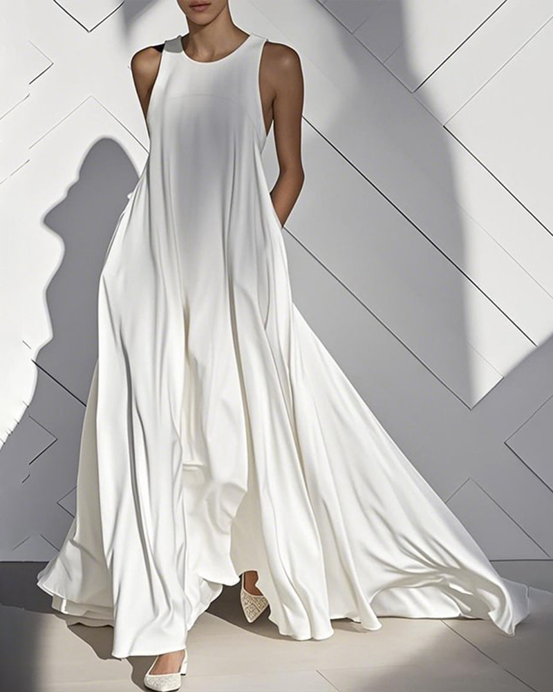 Solid Color Round Neck Sleeveless Maxi Dress