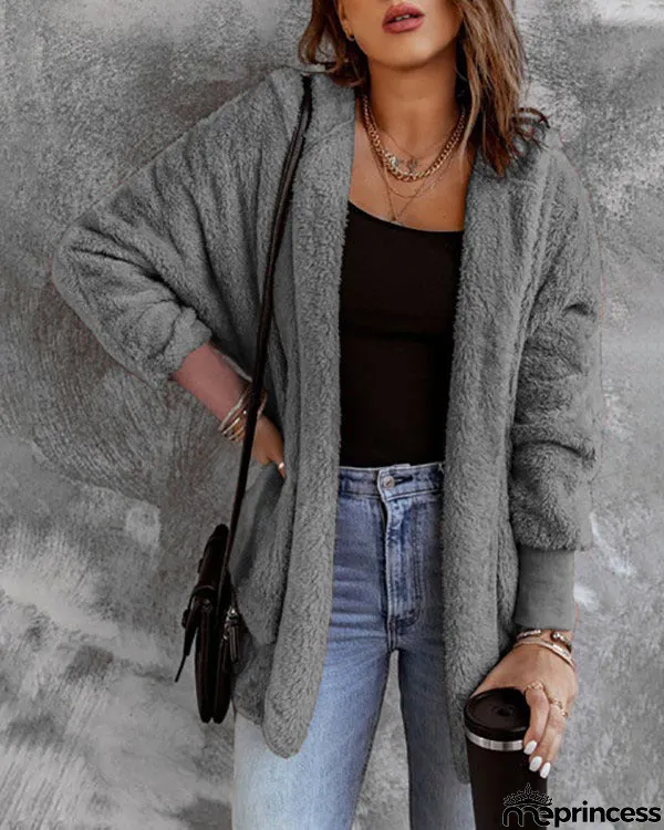 Fashionable and Effortless Cardigan