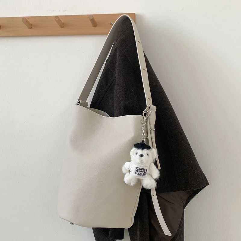 Mongw Mongw Classic Solid Color One Shoulder Bag Female 2025 Fashion Large Capacity Pu Leather Casual Versatile Commuter Bucket Bag