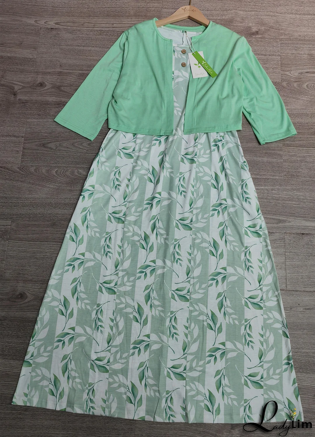 Relaxed and Stylish general Dress