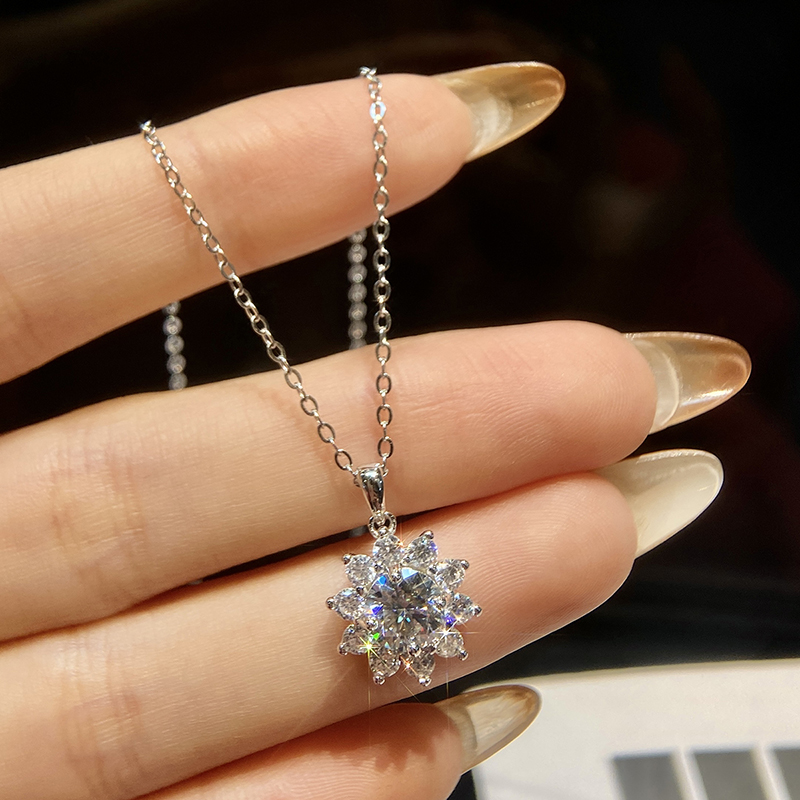 1CT Snowflake Certified Moissanite Diamond Pendant Wedding Necklace For Women Real 925 Sterling Silver Hot Sale Jewelry