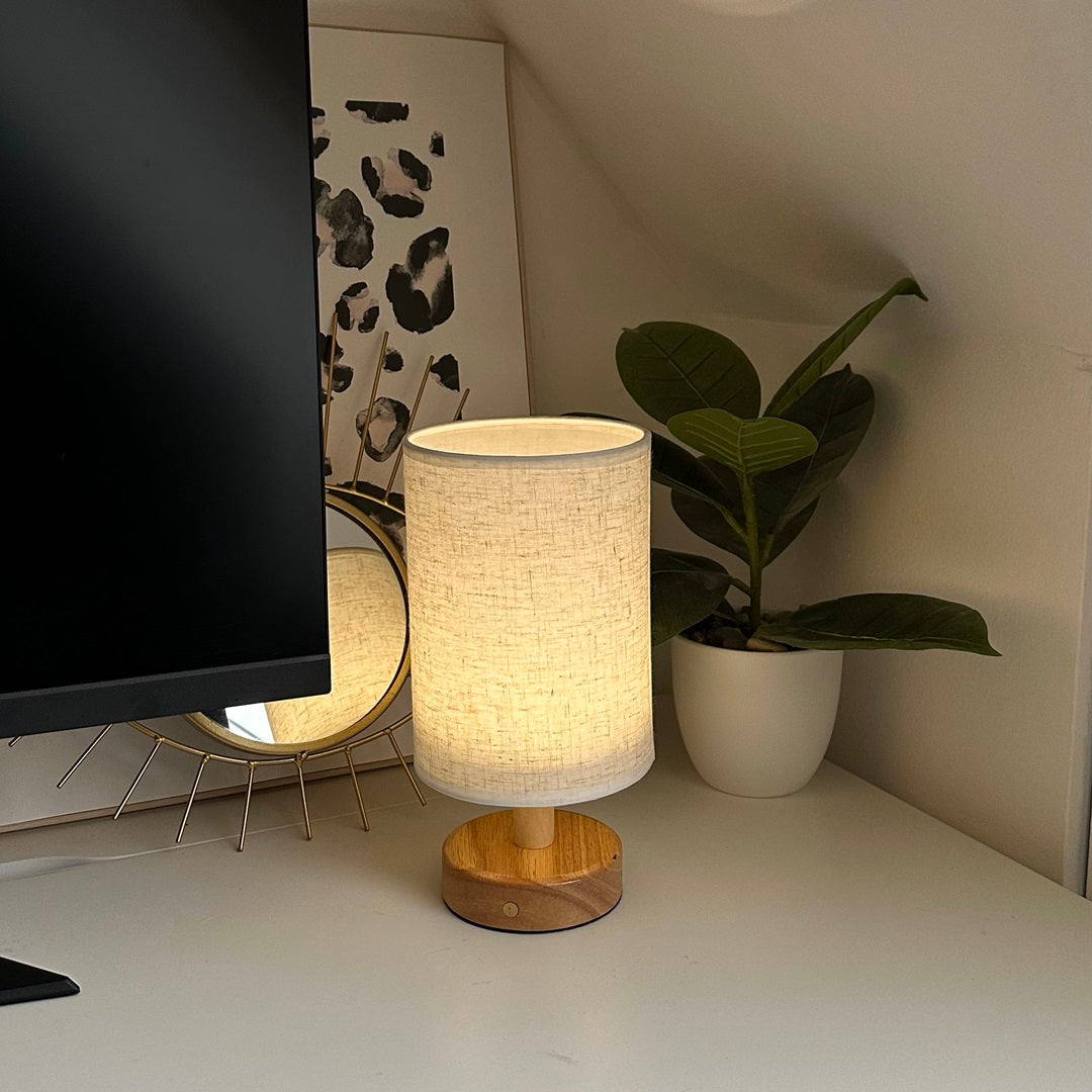 nordic_peace_table_lamp