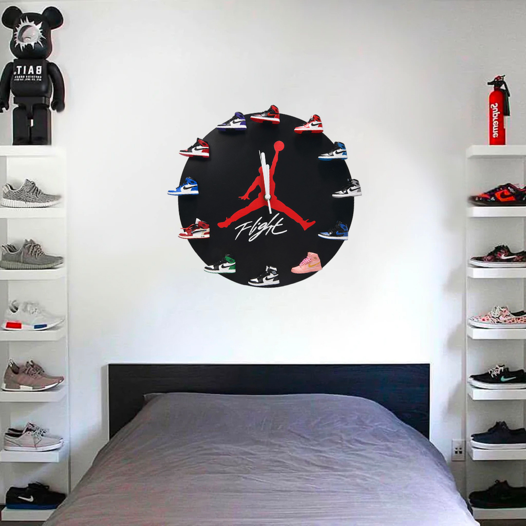 mini sneaker clock
