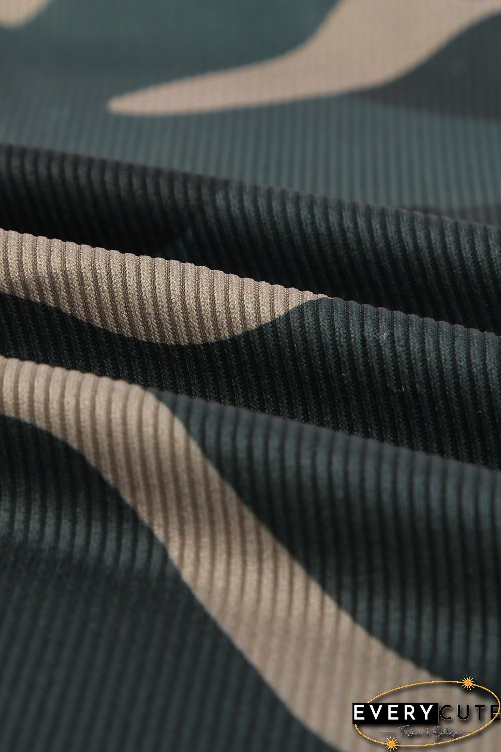 Green Scoop Neck Sleeveless Camo Print Skinny Tank Top