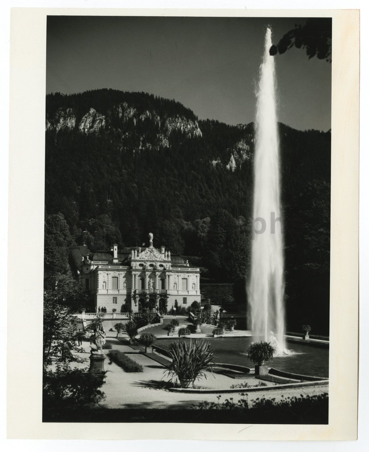 German History - Linderhof Palace - Vintage 8x10 Photo Poster paintinggraph