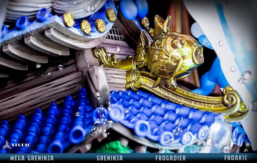 666 Studio - Pokemon Mega Greninja with LED Statue(GK)