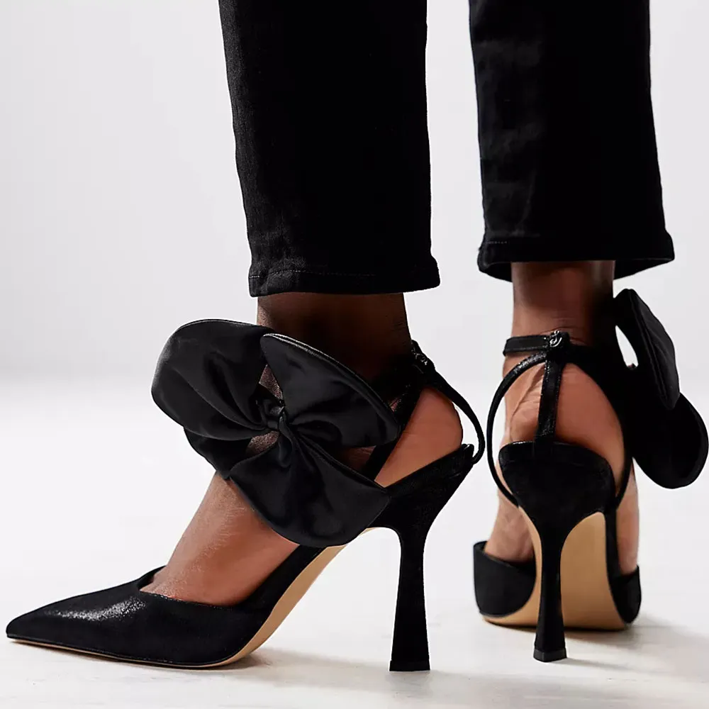 Women's PU With Ankle Strap Flower Closed Toe Stiletto Heel Party Shoes