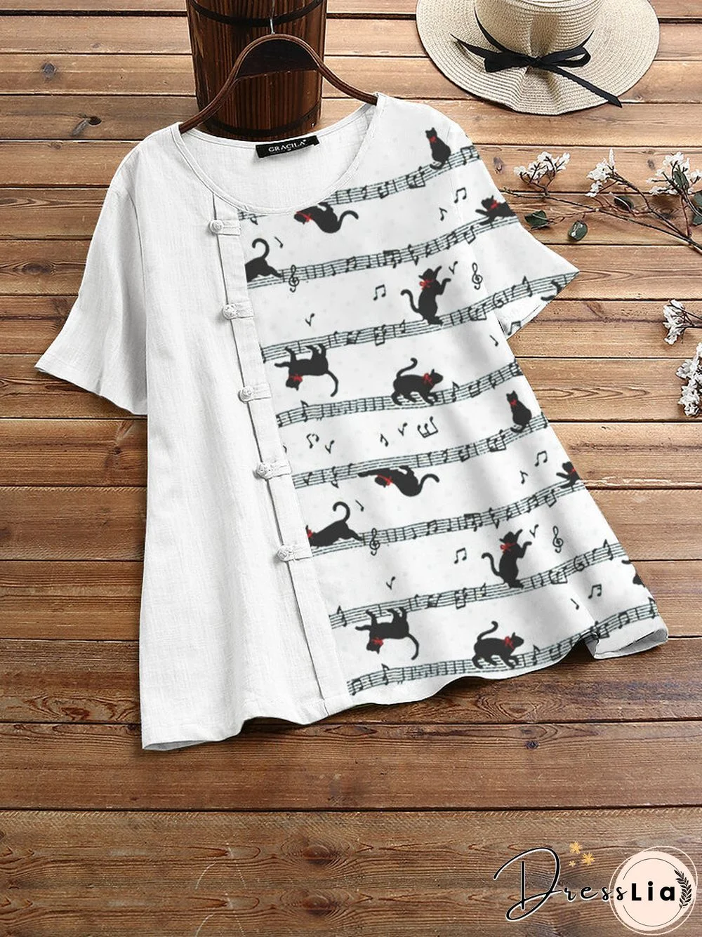 Cartoon Cat Note Print Frog Button Short Sleeve T-shirt For Women