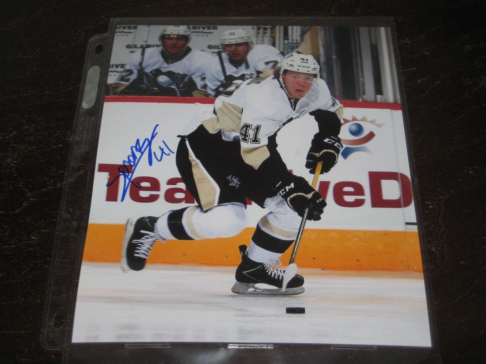 DANIEL SPRONG autographed PITTSBURGH PENGUINS 8x10 Photo Poster painting #2