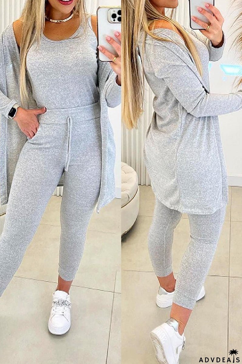 Elegant tricolor set for women