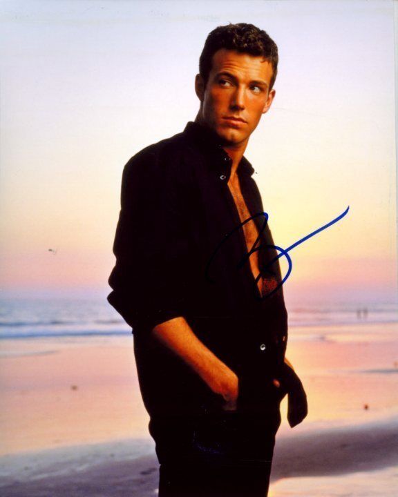 BEN AFFLECK Signed Autographed Photo Poster painting