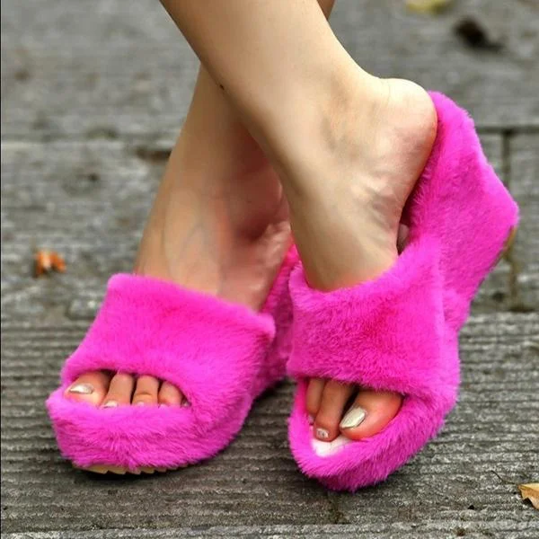 Chic Fur Platform Wedge Slippers