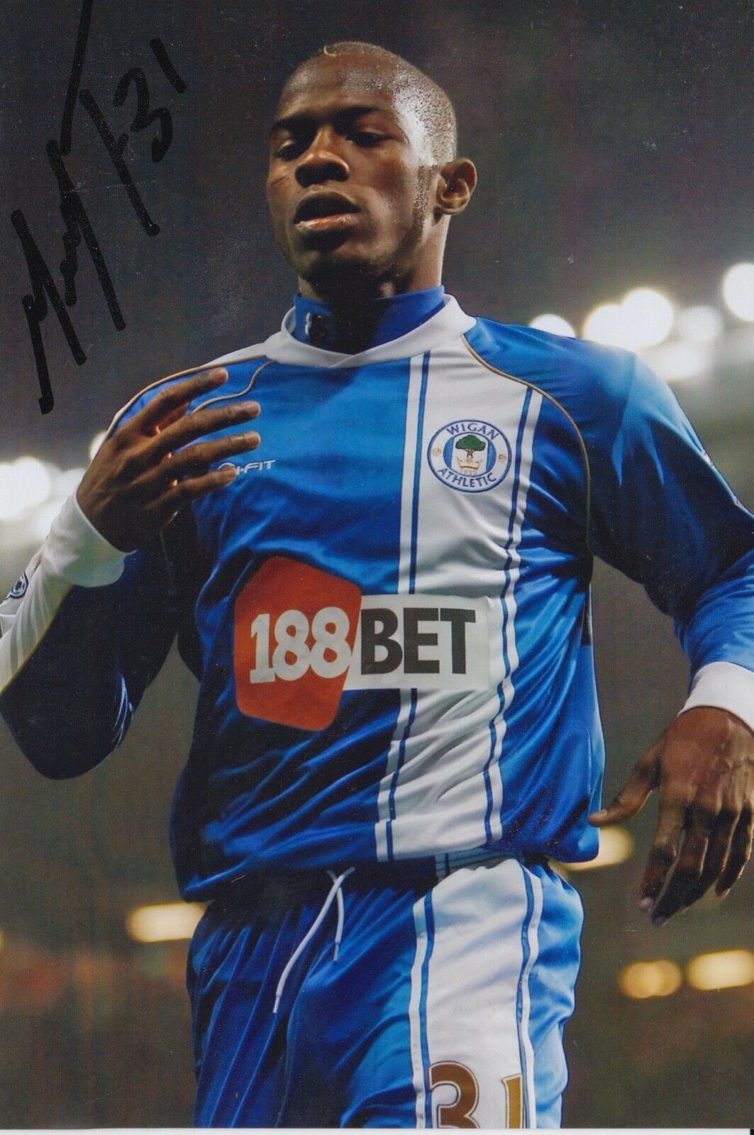 MAYNOR FIGUEROA HAND SIGNED 6X4 Photo Poster painting - FOOTBALL AUTOGRAPH - WIGAN ATHLETIC 1.