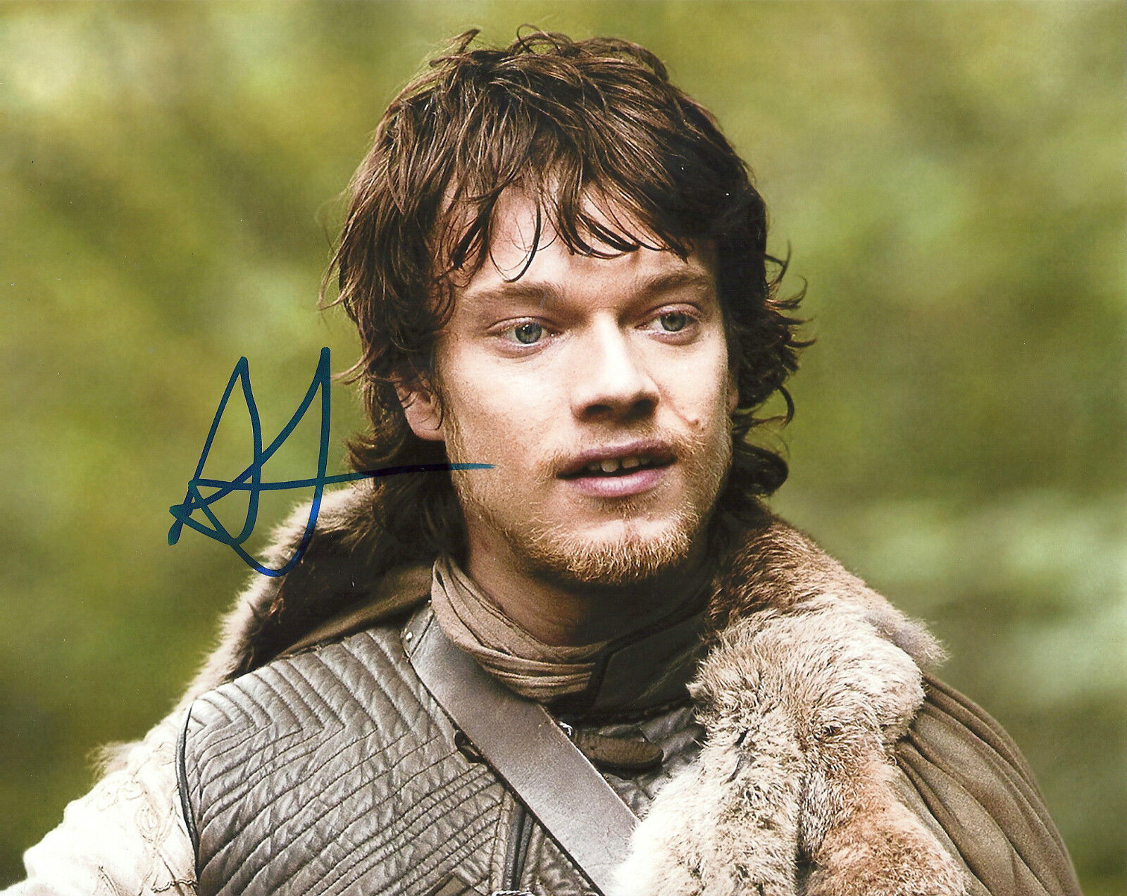 ALFIE ALLEN 'GAME OF THRONES' THEON GRAYJOY SIGNED 8X10 PICTURE *COA 3