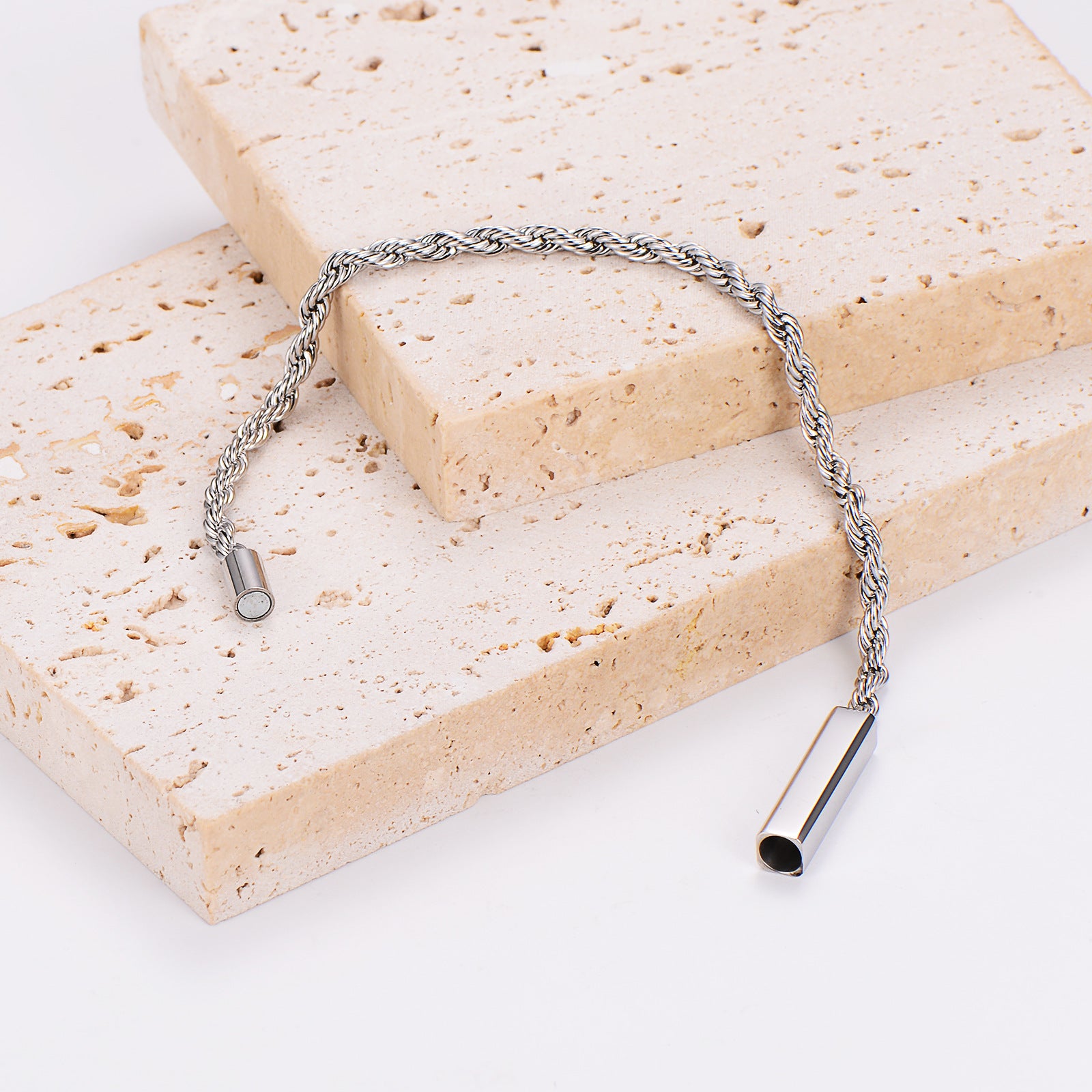 Aml Stainless Steel Square Magnetic Twist Bracelet Ins Trend Hip-Hop Personality Simple 4Mm Twist Chain