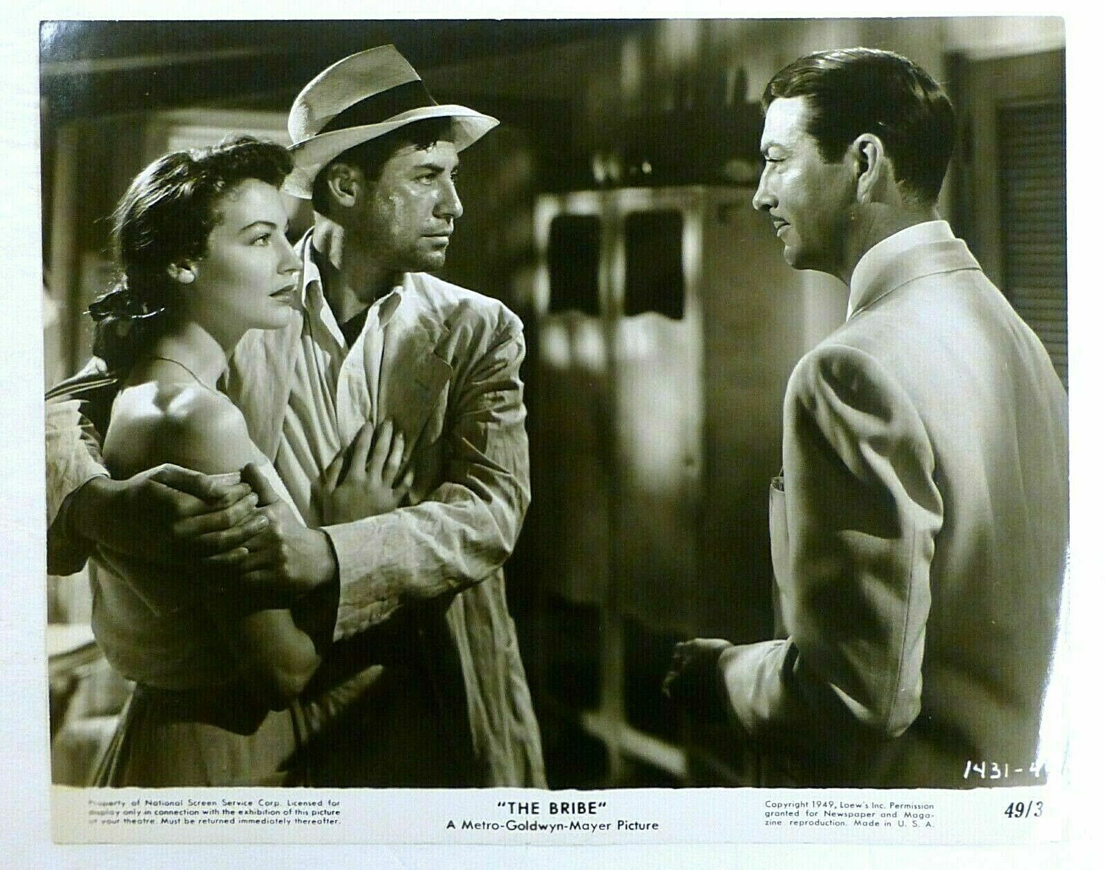 ROBERT TAYLOR AVA GARDNER 8X10 Publicity Photo Poster painting The Bribe (1949) Film Noir AK534