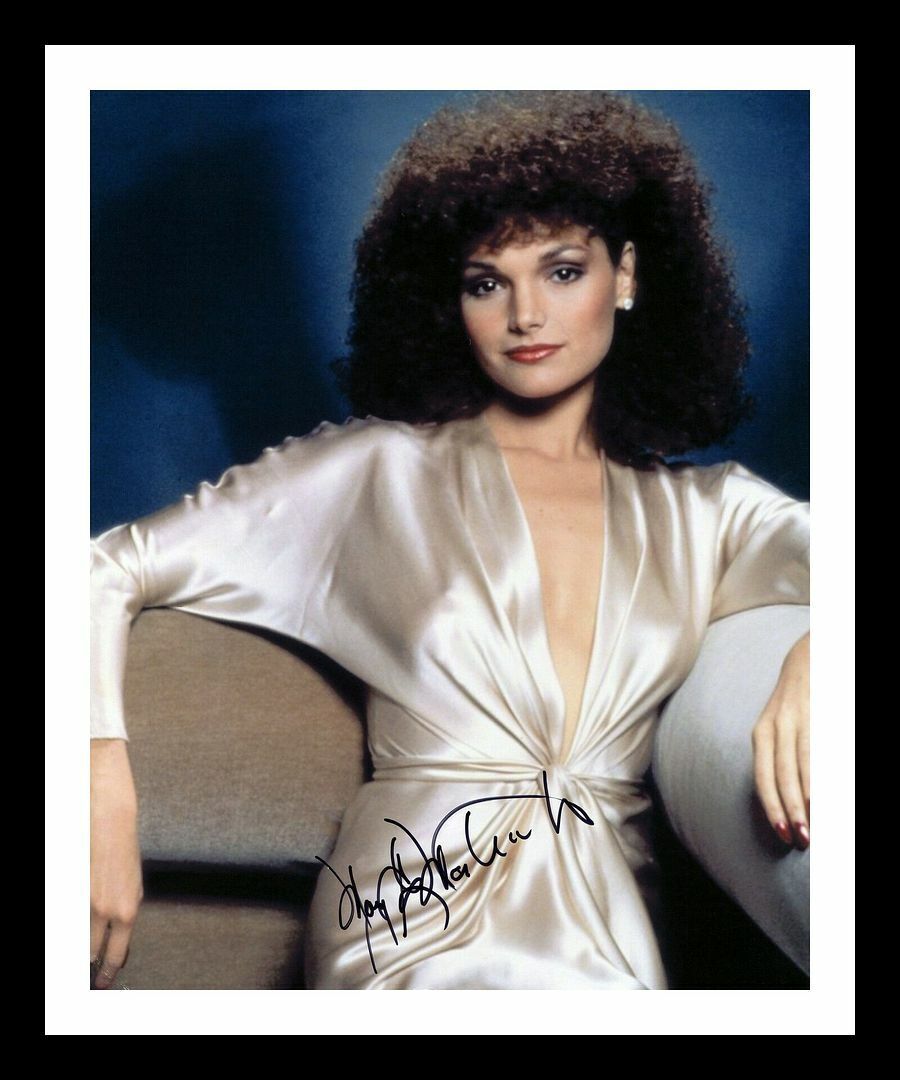 Mary Elizabeth Mastrantonio - Scarface Autographed Signed & Framed Photo Poster painting