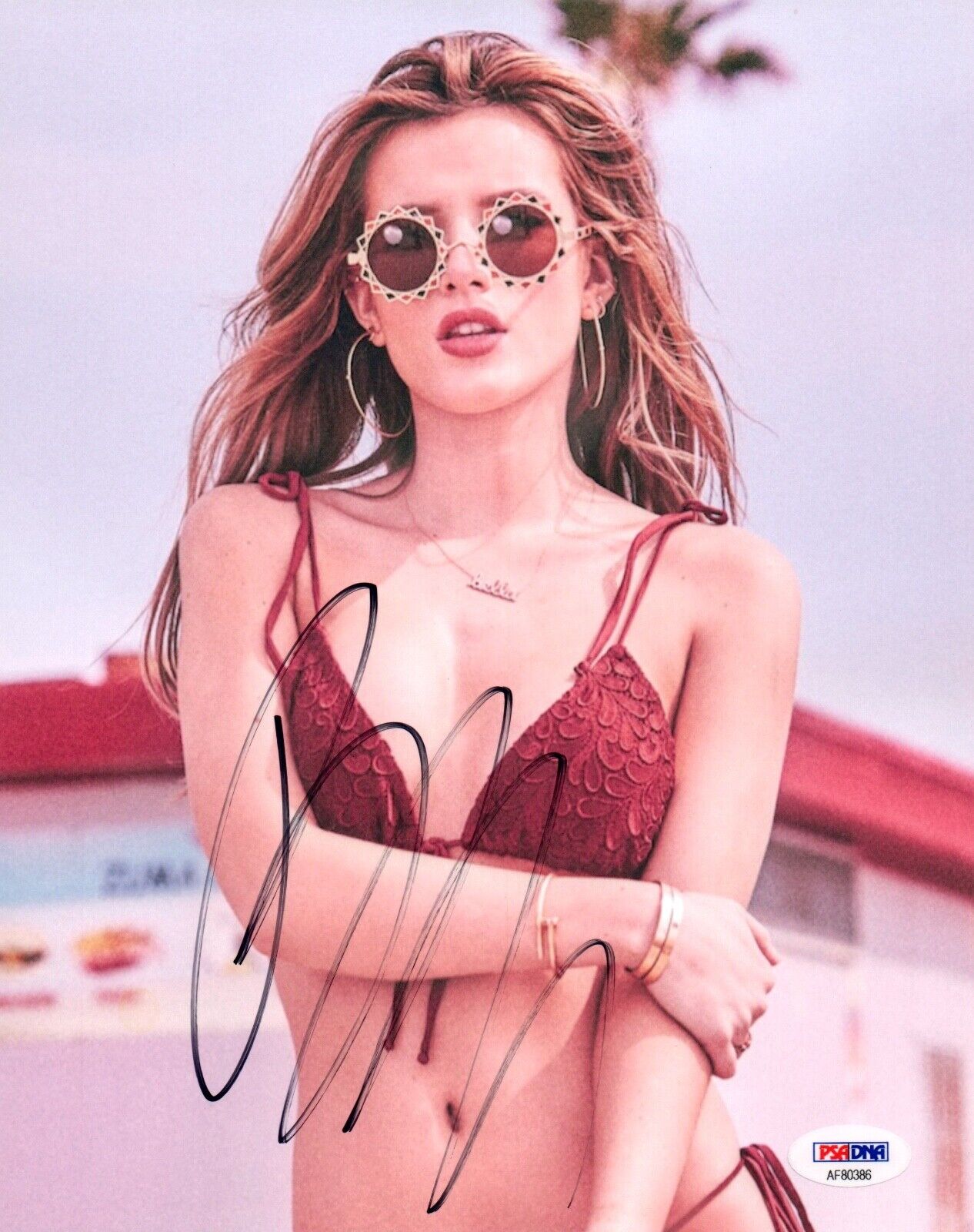 Bella Thorne Signed Autographed 8x10 Photo Poster painting Sexy Actress PSA/DNA COA