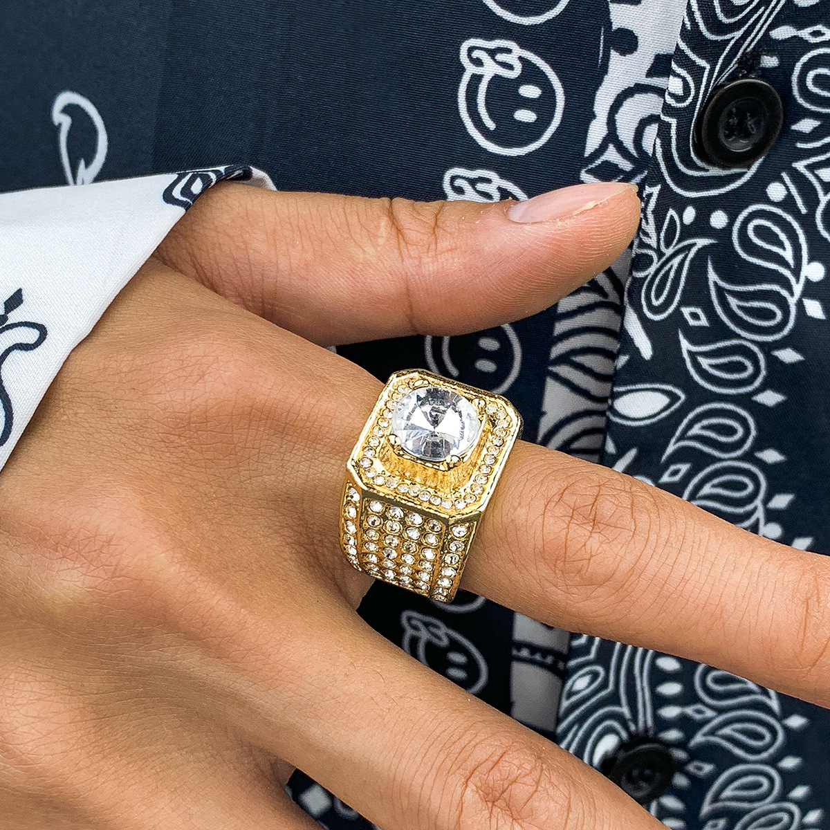 Comstylish Fashionable Zirconia Pave Men's Index Finger Ring