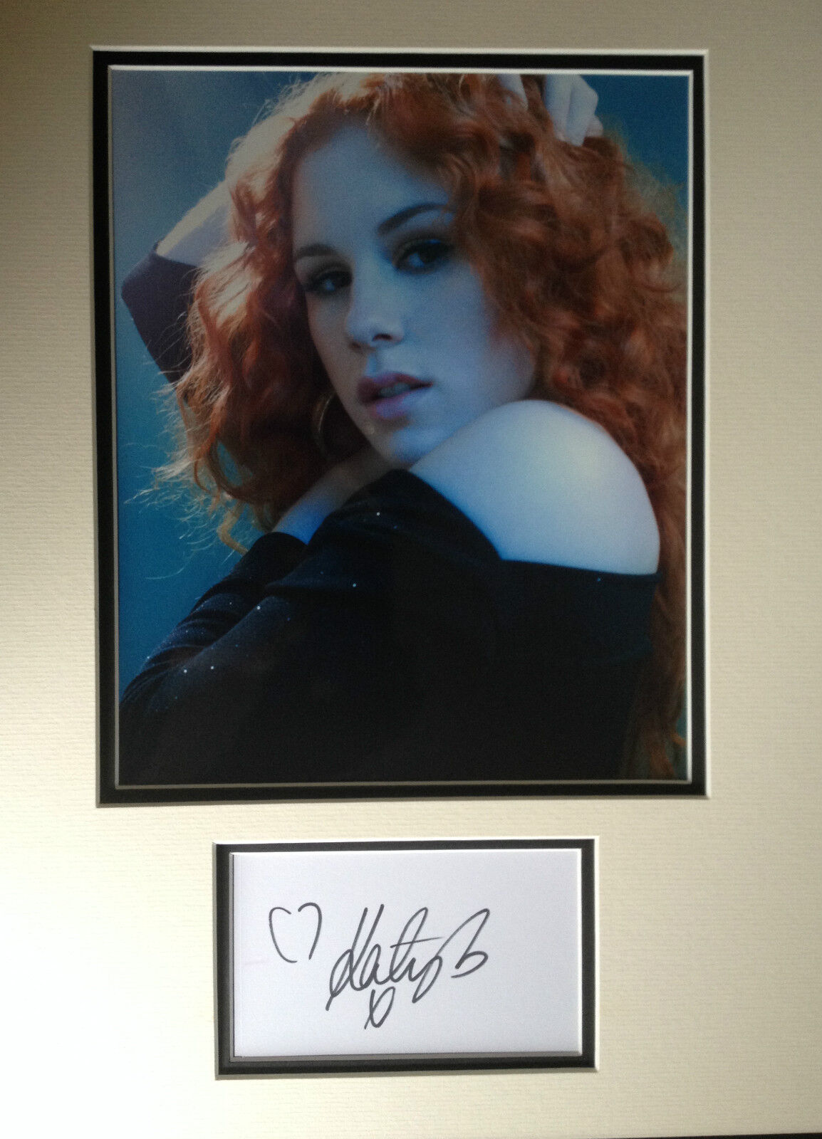 KATY B - CHART TOPPING SINGER - SUPERB SIGNED COLOUR Photo Poster painting DISPLAY