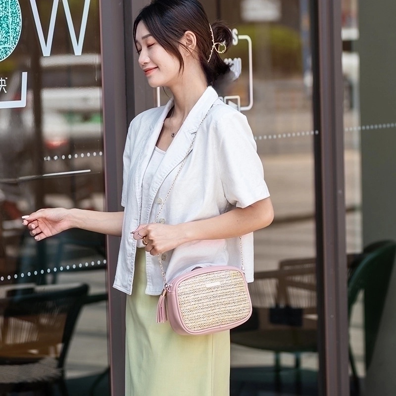 Women’s Small Spring&summer Straw Fashion Shoulder Bag