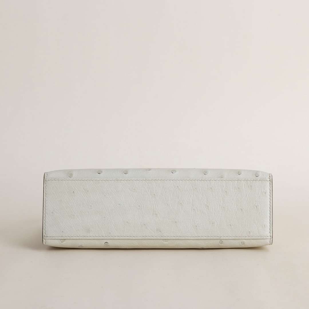 Kelly pochette Ostrich 3C Parchemin GHW